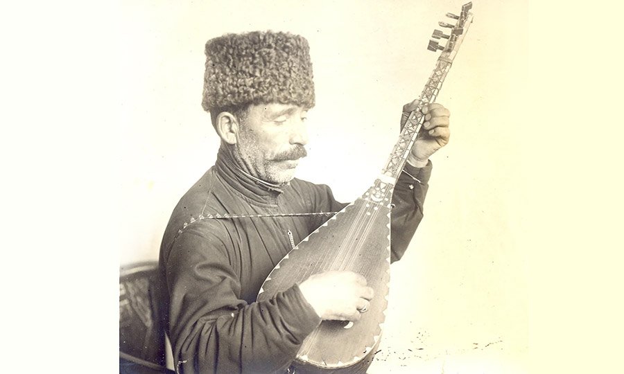 Ömür yolu məşəqqətlərdən keçən saz-söz ustadı